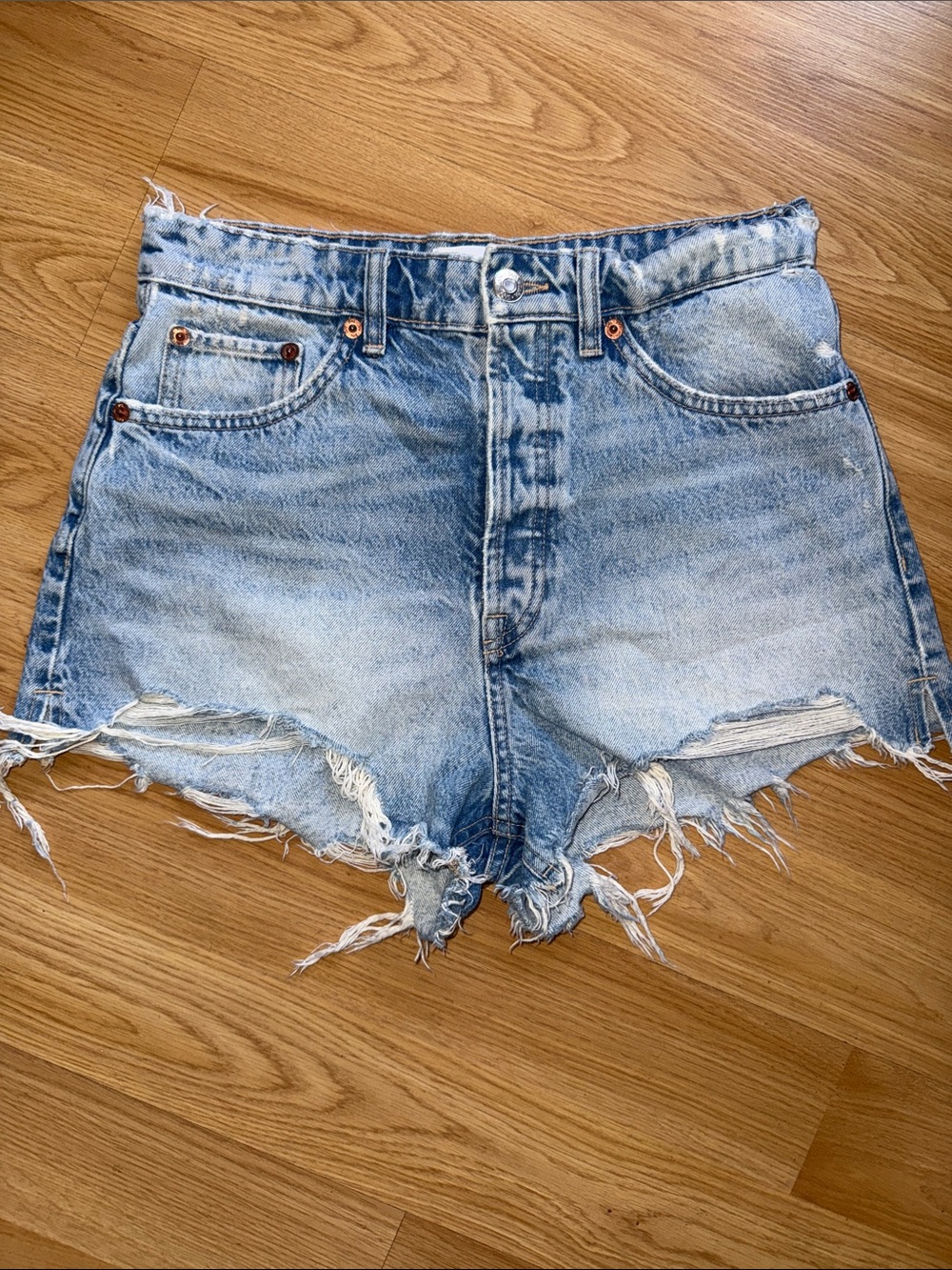 Zara Washed Light Blue Denim Cutoff High Waist Shorts Size 8